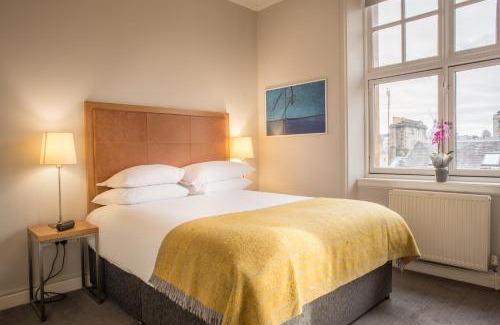 City Centre Glasgow Apartment | PREMIER SUITES PLUS Glasgow George Square
