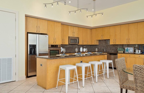 South Padre Island House | Premiere Bungalow w/private pool & hot tub on 2,000 SqFt private patio