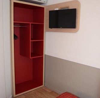 Villers-Saint-Paul Hotel | Premiere Classe Creil - Villers Saint Paul