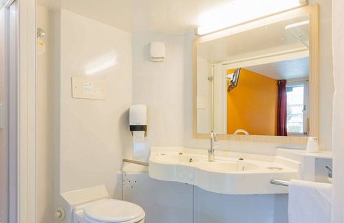 Villers-Saint-Paul Hotel | Premiere Classe Creil - Villers Saint Paul