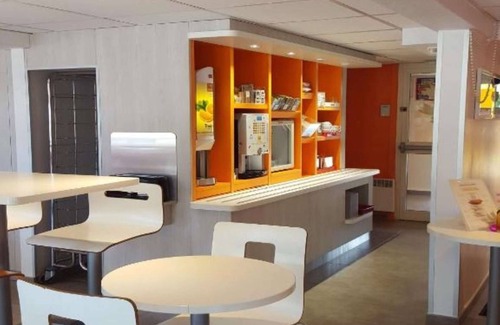 Villers-Saint-Paul Hotel | Premiere Classe Creil - Villers Saint Paul