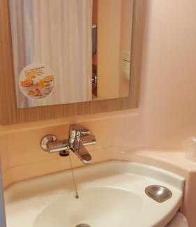 Plaisir Hotel | Premiere Classe Plaisir