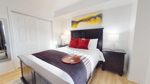 Moncton Apartment | Premiere Suites - Moncton, Assomption Boulevard