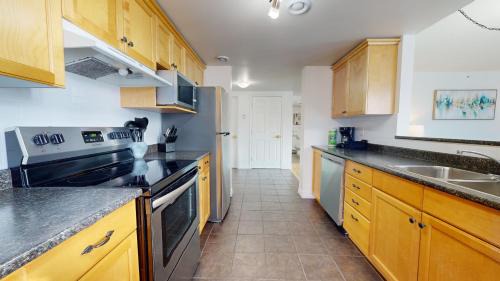Moncton Apartment | Premiere Suites - Moncton, Assomption Boulevard