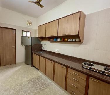 Mahmoorganj Apartment | Premium 2 Bhk Green Suites