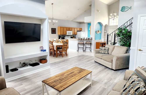 Calabay Parc Villa | ⭐️PREMIUM 5 Bed, 4 Bath Villa w/private Pool, Only 15 mins to Disney gates!⭐️