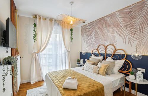 Faubourg de l'Arche Apartment | Premium and spacious apart with terrace and parking
