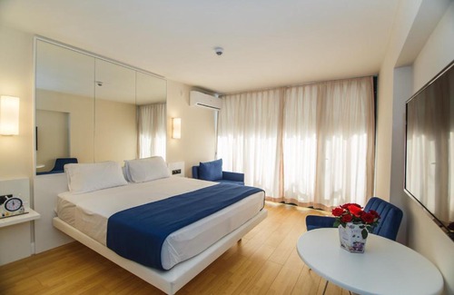 New Boulevard Apartment | Premium Aparthotel with Sea View