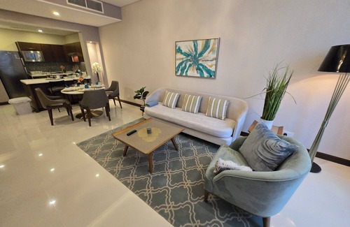 Manama Apartment | Premium apartment Manama 2 bathrooms sea view, pool, spa, saunas, .