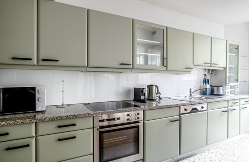 West Berlin Centre Apartment | Premium Charlottenburg 2BR nr Ernst-Reuter-Platz, by Blueground