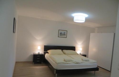 Aigen Apartment | Premium City Apartment Amadeus