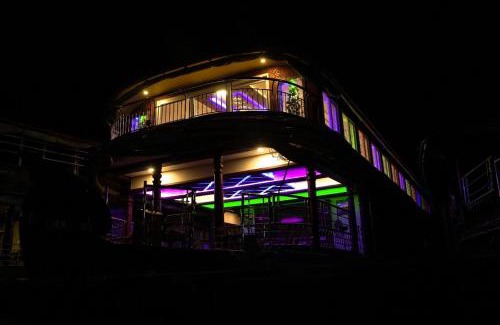 Erezha Boat Rental | Premium Day Cruise House Boat Alleppey by LexStays
