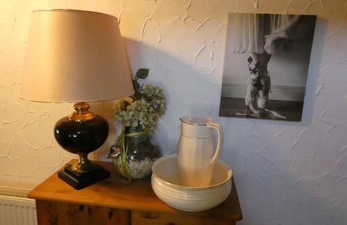 Hallwangen Apartment | Premium double room with shower and WC, approx. 20 sqm