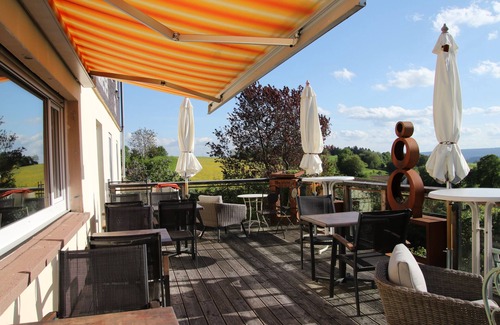 Hallwangen Apartment | Premium double room with shower and WC, approx. 20 sqm