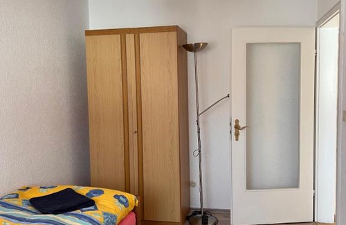 Rosenfeld Apartment | Premium Handwerker- & Monteurzimmer mit Gemeinschaftsbad