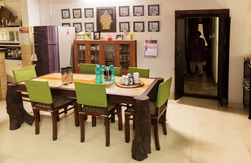 Pattanakkad House | Premium home stay with in-house Ayurveda body massage