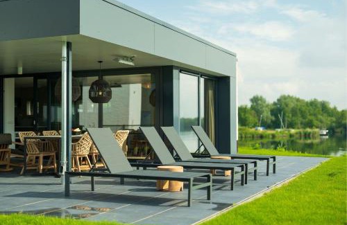 Thorn Villa | Premium Island Villas, Parc Maasresidence Thorn