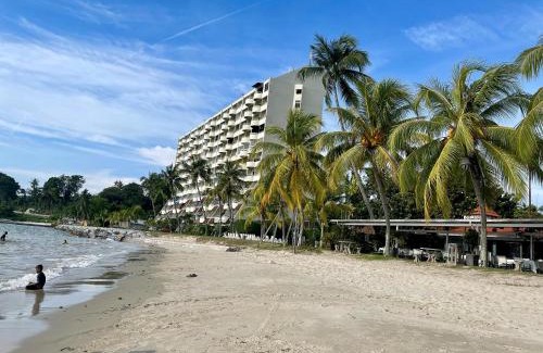 Si Rusa Apartment | Premium Regency Tanjung Tuan - Idealhub