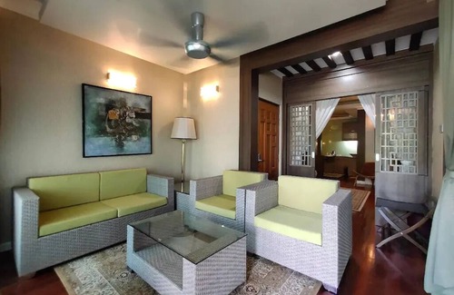 Pulau Perhentian Besar Apartment | Premium Sea View Suite with Private Pool