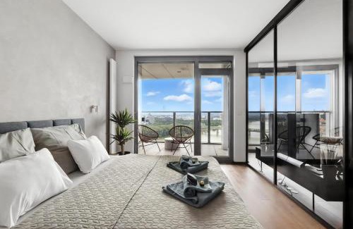 Nivy Apartment | Premium Suite, RIVER & OLD TOWN VIEW,FREE PARKING