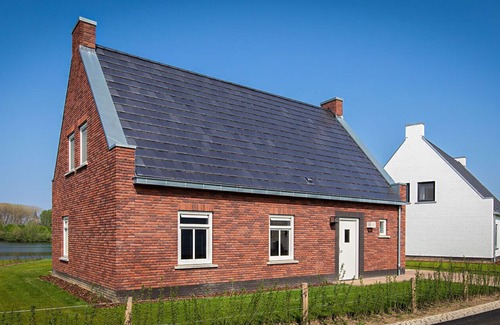 Thorn Villa | Premium Water 8p - Four Bedroom Villa, Sleeps 8