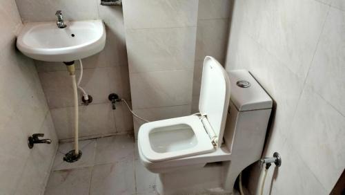 Ayodhya House | Premshi Guest House