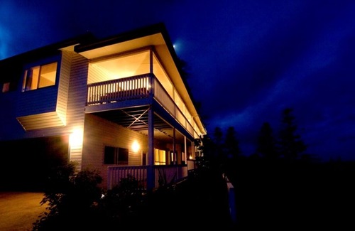 Norfolk Island House | Presidential, Hillside Ocean View Spa Villa - Exclusive Indulgence.