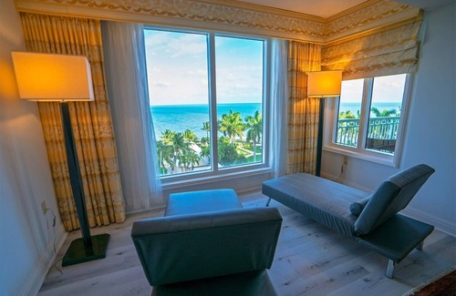 Key Biscayne Hotel | PRESIDENTIAL RESIDENCE at The Ritz-Carlton Key Biscayne