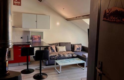 Bellegarde-sur-Valserine Apartment | PrestigeMontagneZenNearStationCalmElegantChic