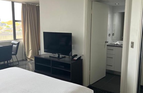 Darlinghurst Apartment | Prestige Hyde Park Studio Apartment