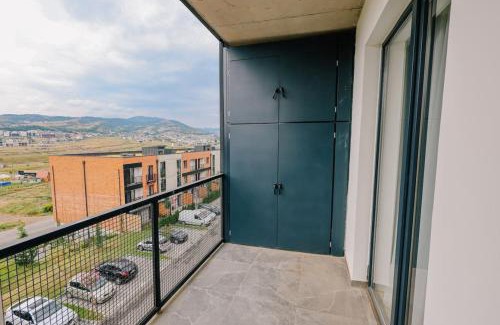 Vake-Saburtalo Apartment | Prestige Living-Luxe 2BR near Lisi Lake