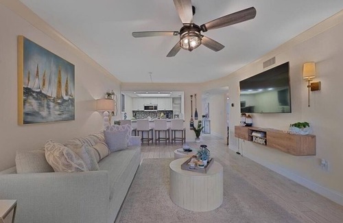 Palm River Estates Condo | Prestige Naples Condo