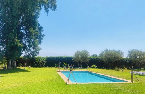 Agdal House | Prestige Serenity private double room with garden and pool overlooking the Atlas mountains!