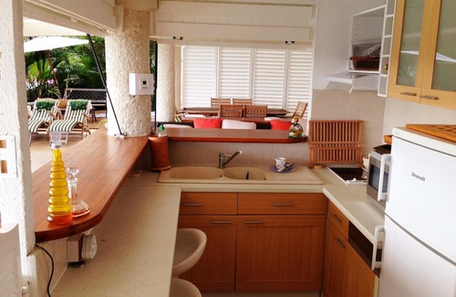 Le Lamentin Apartment | Prestige studio, private pool FdF near CHU