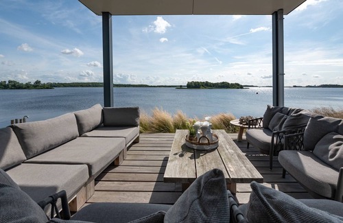 Arnemuiden Villa | Prestigious 10-person Strandvilla with a spacious outside area