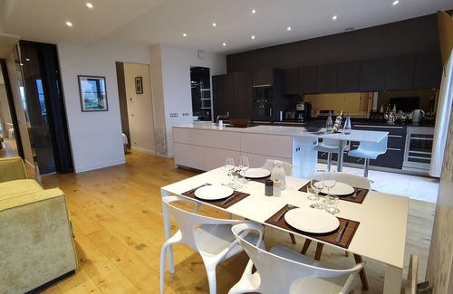 Saint-Merri Apartment | Prestigious apartment with terrace next to the Center Pompidou