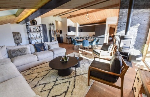 Viel-Alpe Apartment | Prestigious ski-in/ski-out apartment with panoramic view