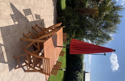 Clasville House | Pretty 126M2 house with garden, close to beaches and leisure center.