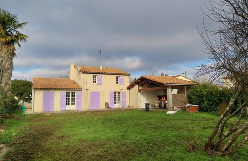 Marennes House | Pretty charentaise house close to the sea and beach, ideal for a family