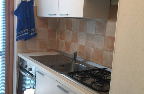 Costa Rei House | Pretty cottage with sea view within walking distance of the beach.
