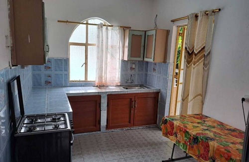 Albion House | Pretty detached Creole house in its private fenced park