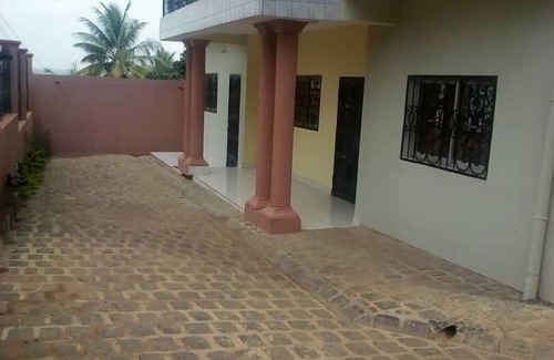 Yaounde House | pretty furnished Ekoumdoum Yaoundé