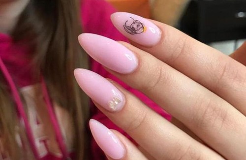 Vlore Apartment | Pretty Girls Nails