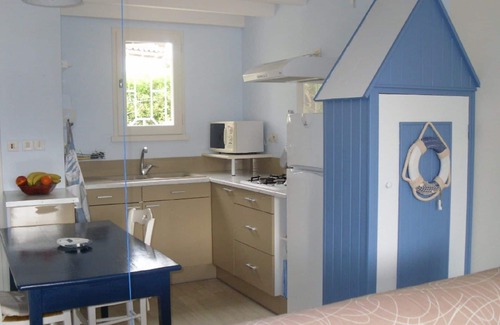 Pontaillac House | * Pretty holiday home near beaches and shops in residential area