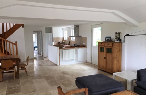 Sauzon House | PRETTY HOUSE VIEW ON FIELDS AND SEA IN SAUZON