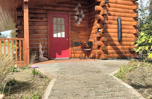 Ballyvaughan Apartment | Pretty little cabin in the heart of the burren