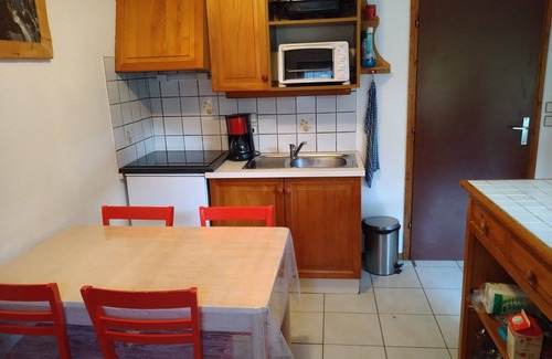 Les Houches Apartment | Pretty, nice, quiet and comfortable flat near ski trails