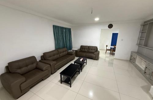 Ranau House | Pretty's home
