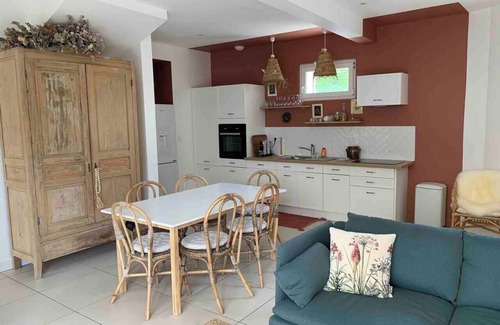 La Mayolle House | Pretty town house