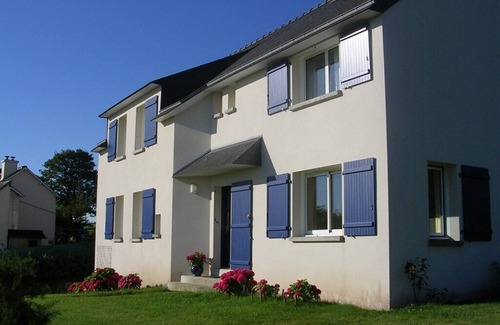 Saint-Cast-le-Guildo House | Pretty villa with beautiful volumes 500m from the beach of St Cast offering 5 bedrooms,.